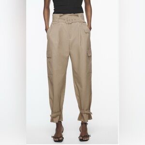 Pantalón cargo femme. Zara Baggy cargo Gris/femme Zara